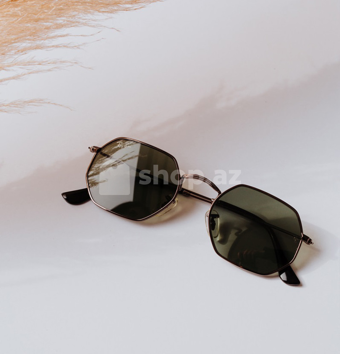 main-img